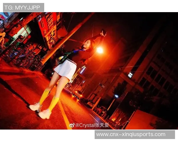 足球袜图片展示多样风格与功能选择让你在场上更具魅力与表现力